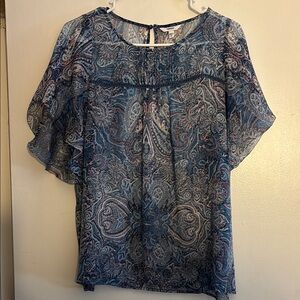 Sonoma multicolored round neck flutter sleeve blouse